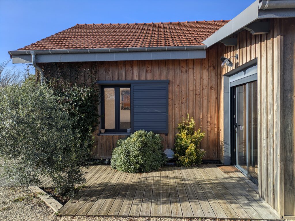 PXL_20251209_103306918